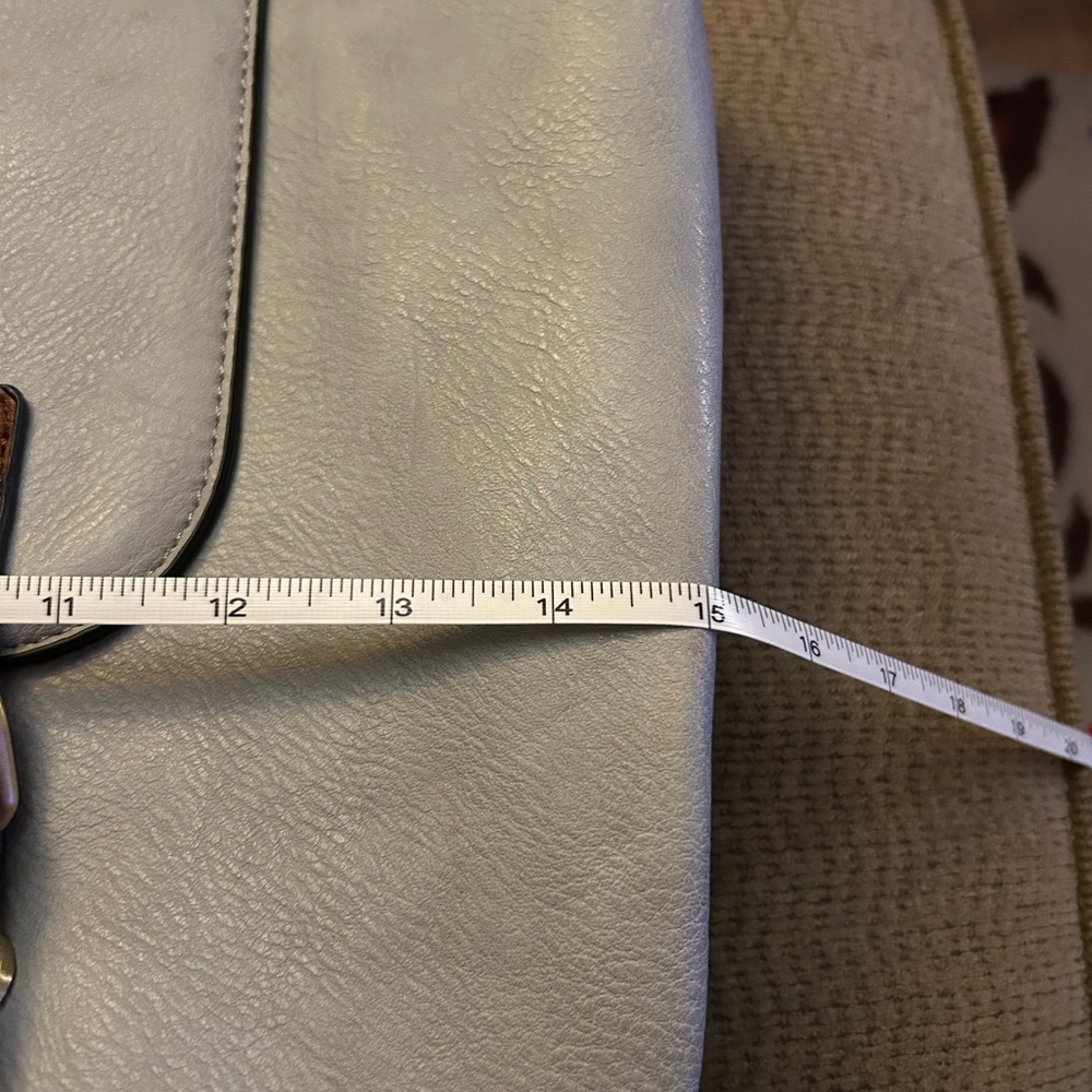 Jen & Co Convertible Backpack/Shoulder Bag - Picture 14 of 15